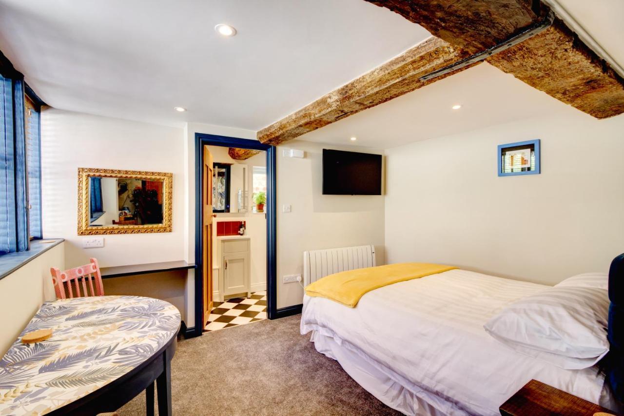 Green Parrot House Bed and Breakfast Devizes Exteriör bild