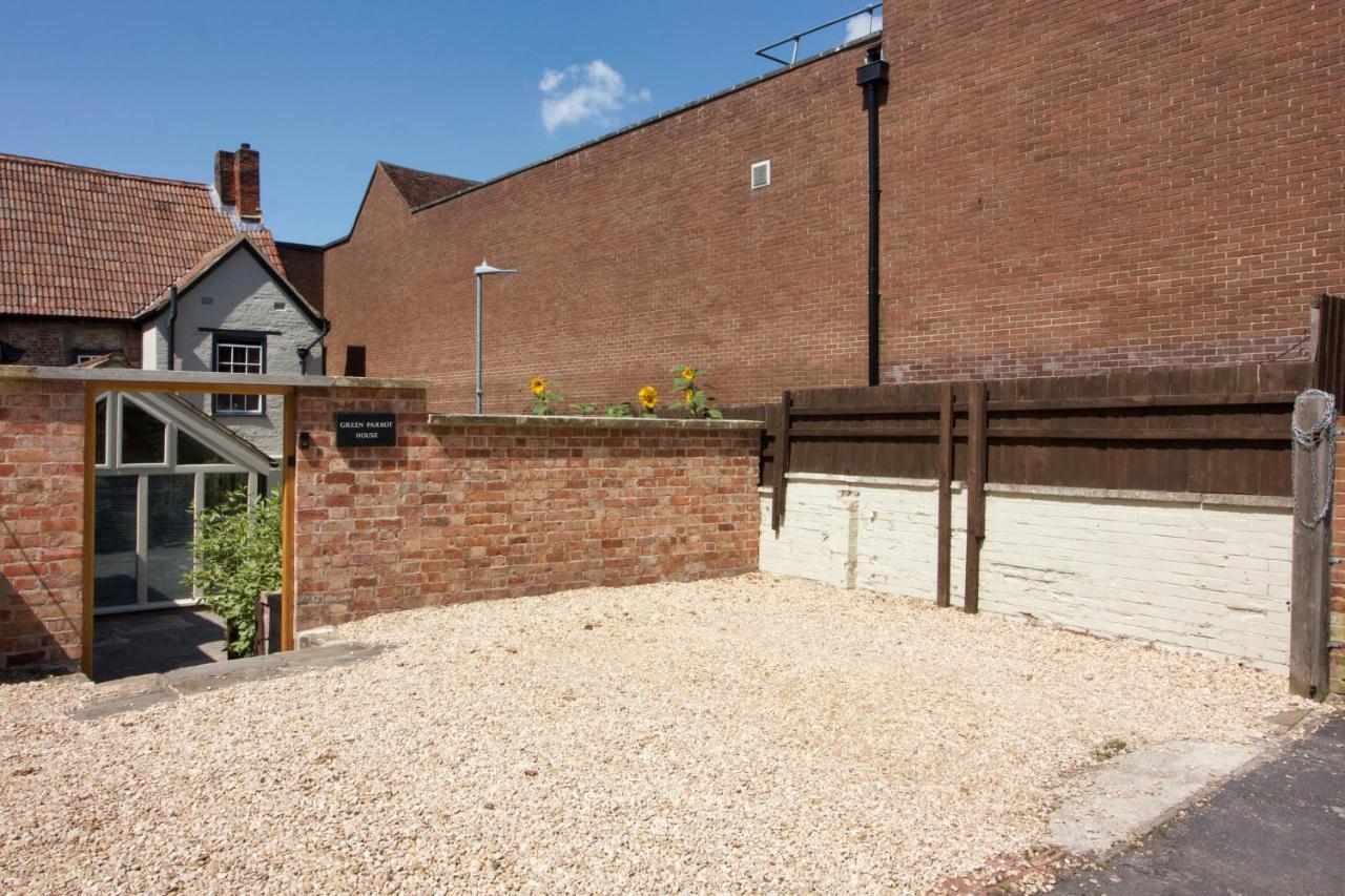 Green Parrot House Bed and Breakfast Devizes Exteriör bild