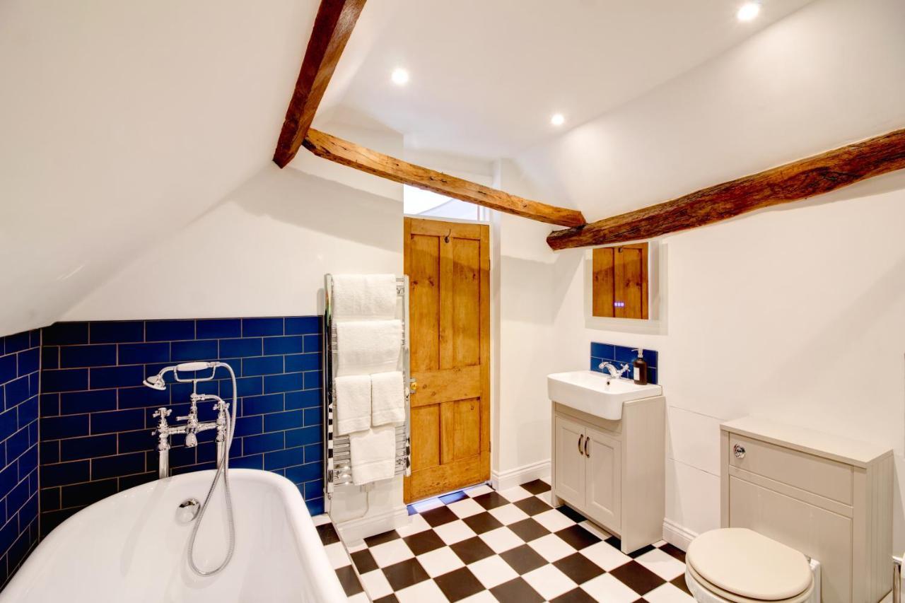 Green Parrot House Bed and Breakfast Devizes Exteriör bild