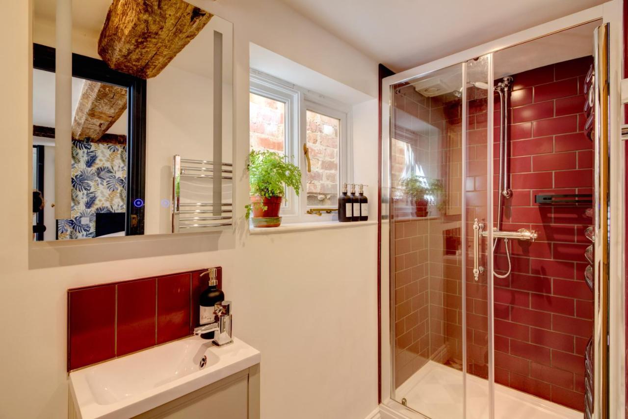 Green Parrot House Bed and Breakfast Devizes Exteriör bild